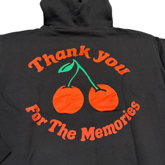 NEW Market Studios RARE Thank You for The‎ Memories Thanks for Everything Hoodie - Picture 7 of 9